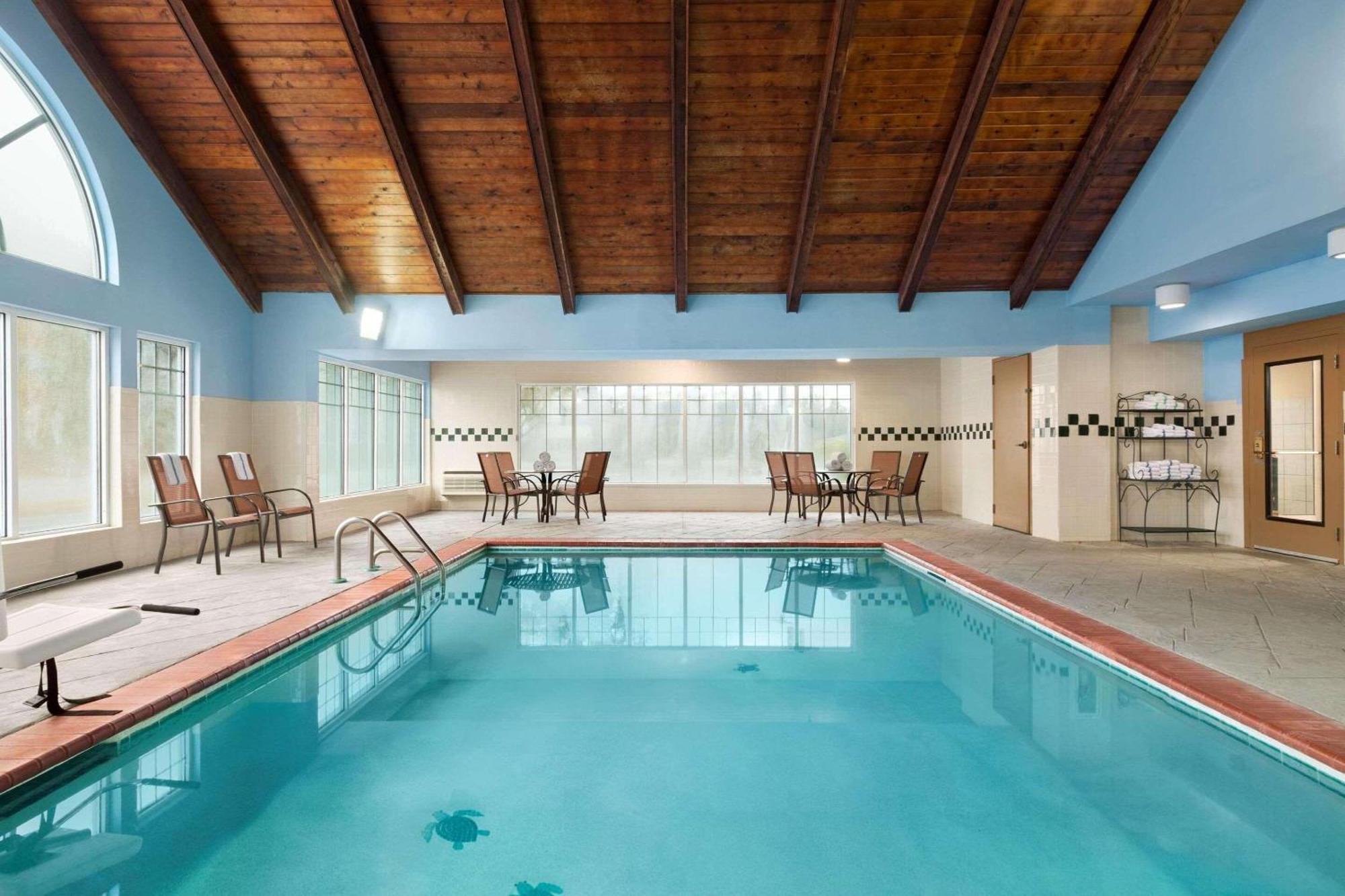 Country Inn & Suites By Radisson, Savannah I-95 North, Ga Port Wentworth Εξωτερικό φωτογραφία